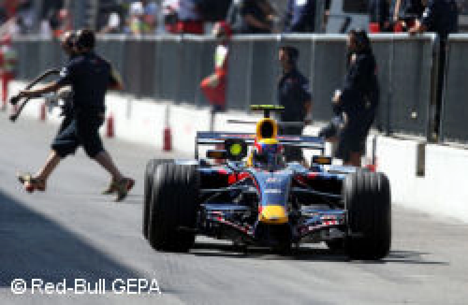 Report Friday – Better in the afternoon than in the morning for Red Bull