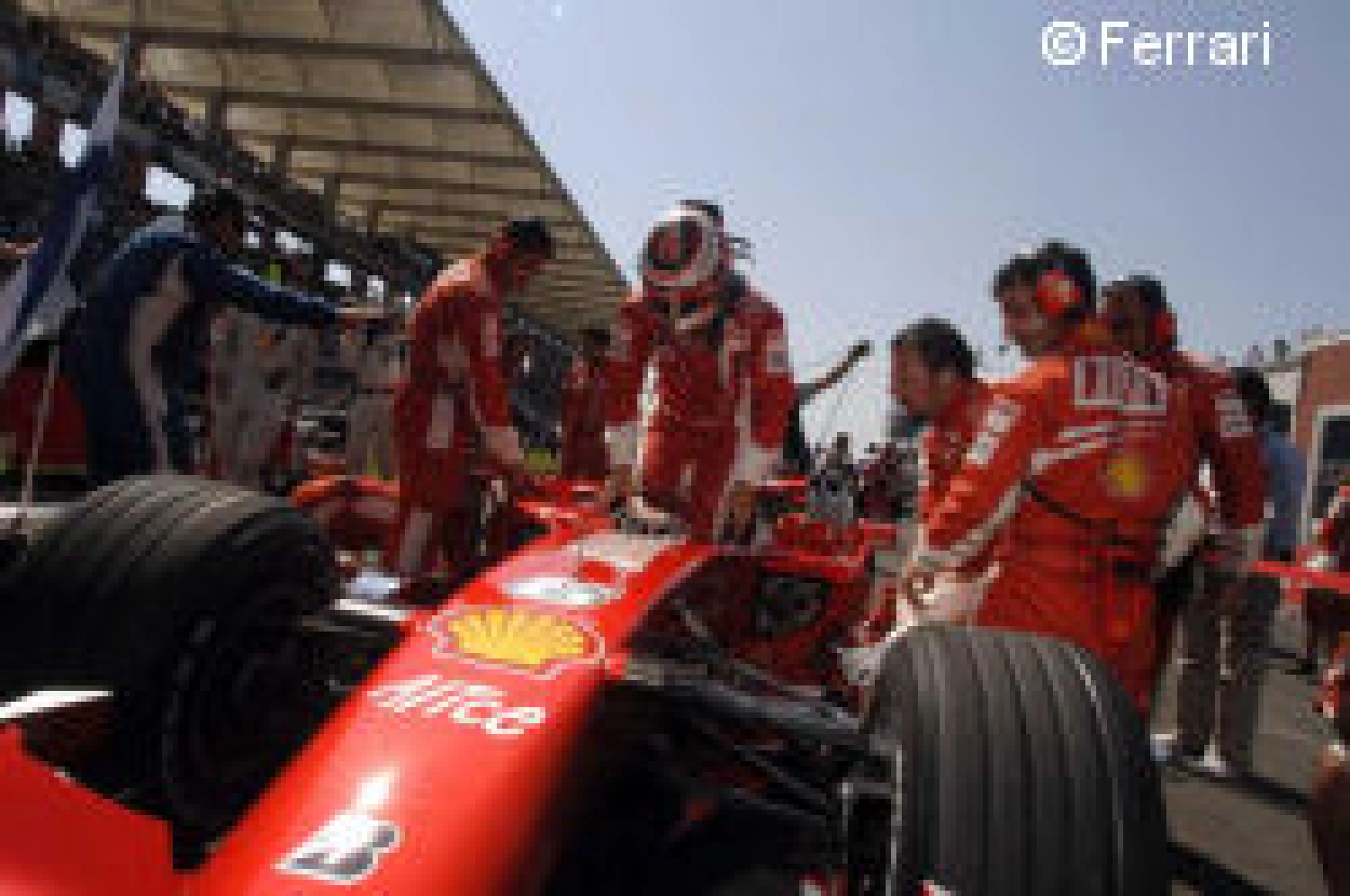 Free Practice 3 – Trouble for Räikkönen… but he is 1st