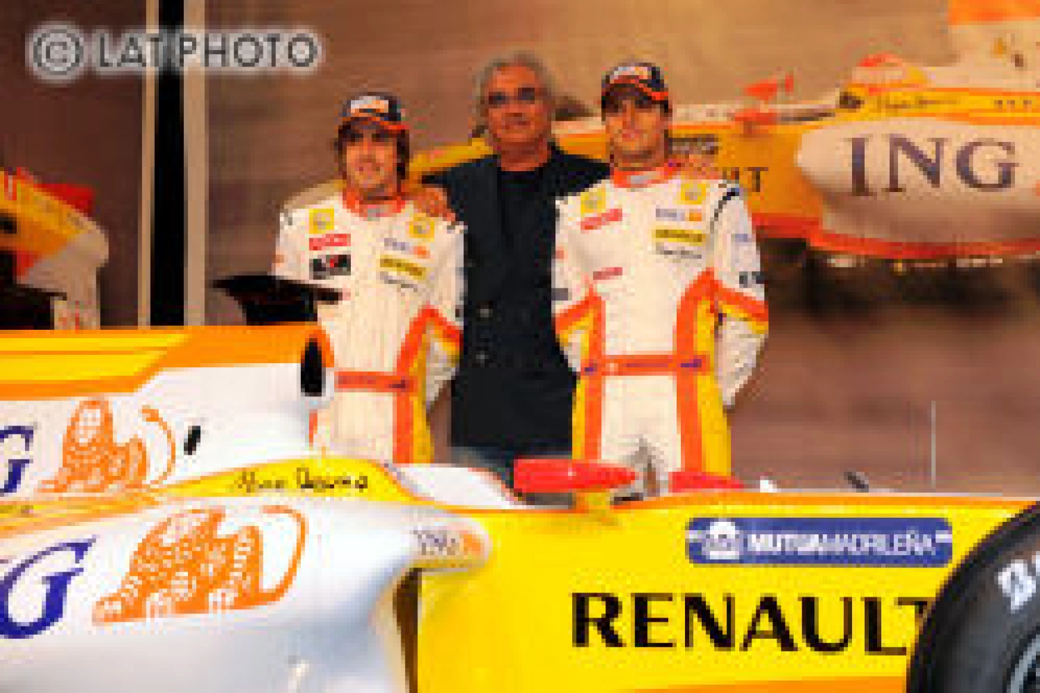 Renault leaves Jerez a day before the other teams