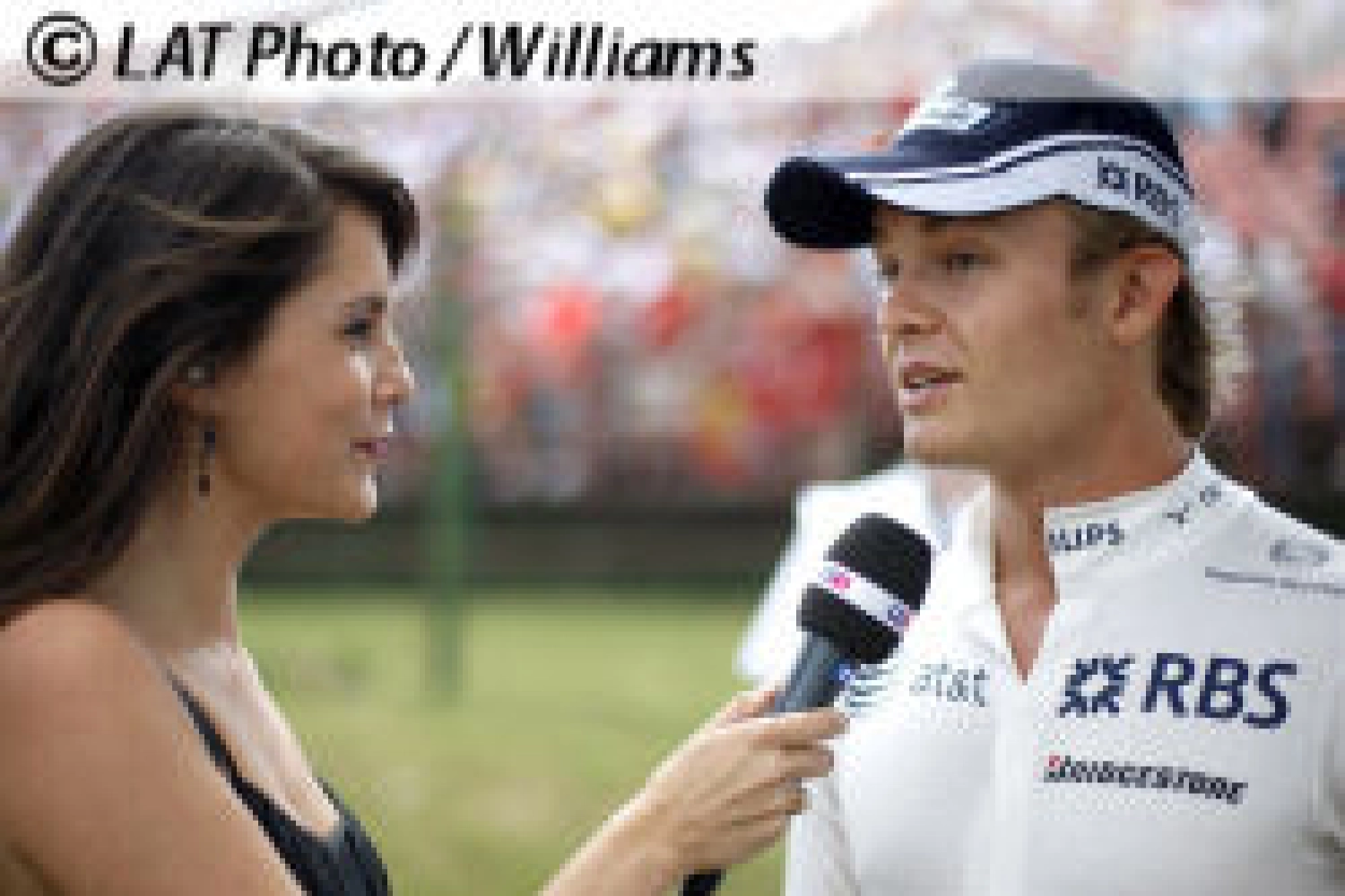 Romain Grosjean in a relationship with Marion Jollès