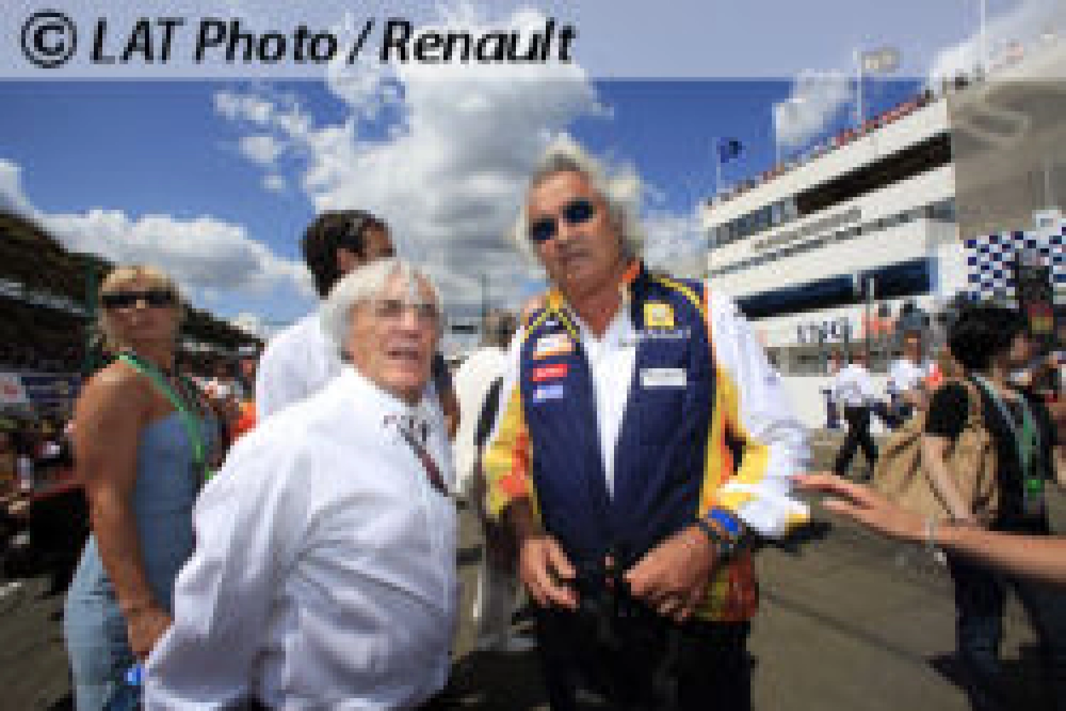 Ecclestone once again puts pressure on Donington Park