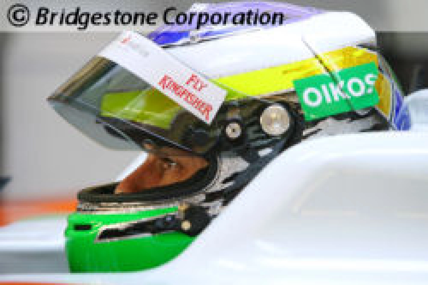 F1 drivers play a charity football match