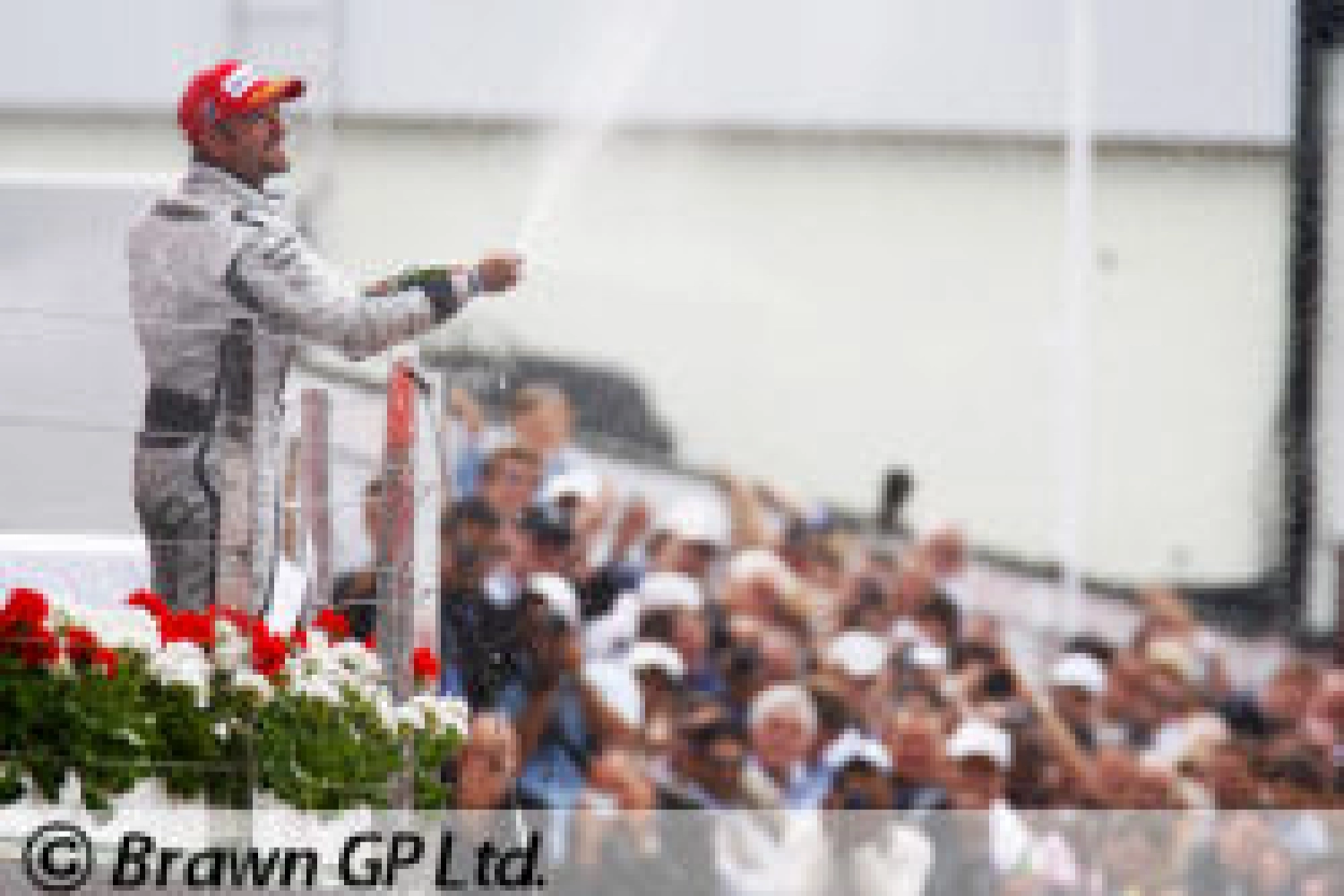 Nick Fry praises Barrichello