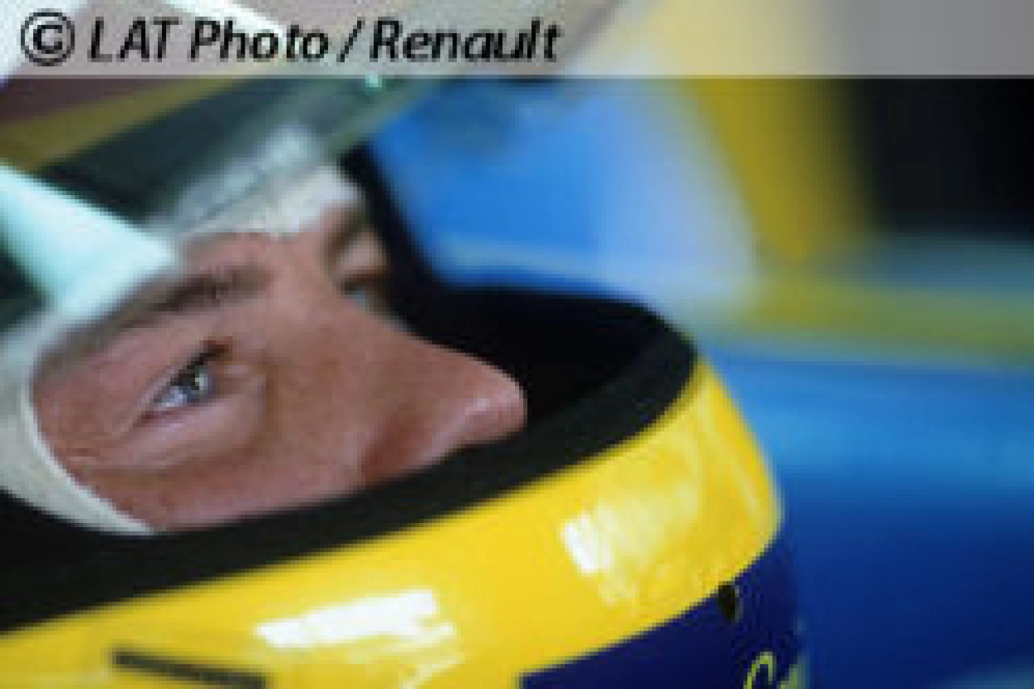 Villeneuve considers his return to F1