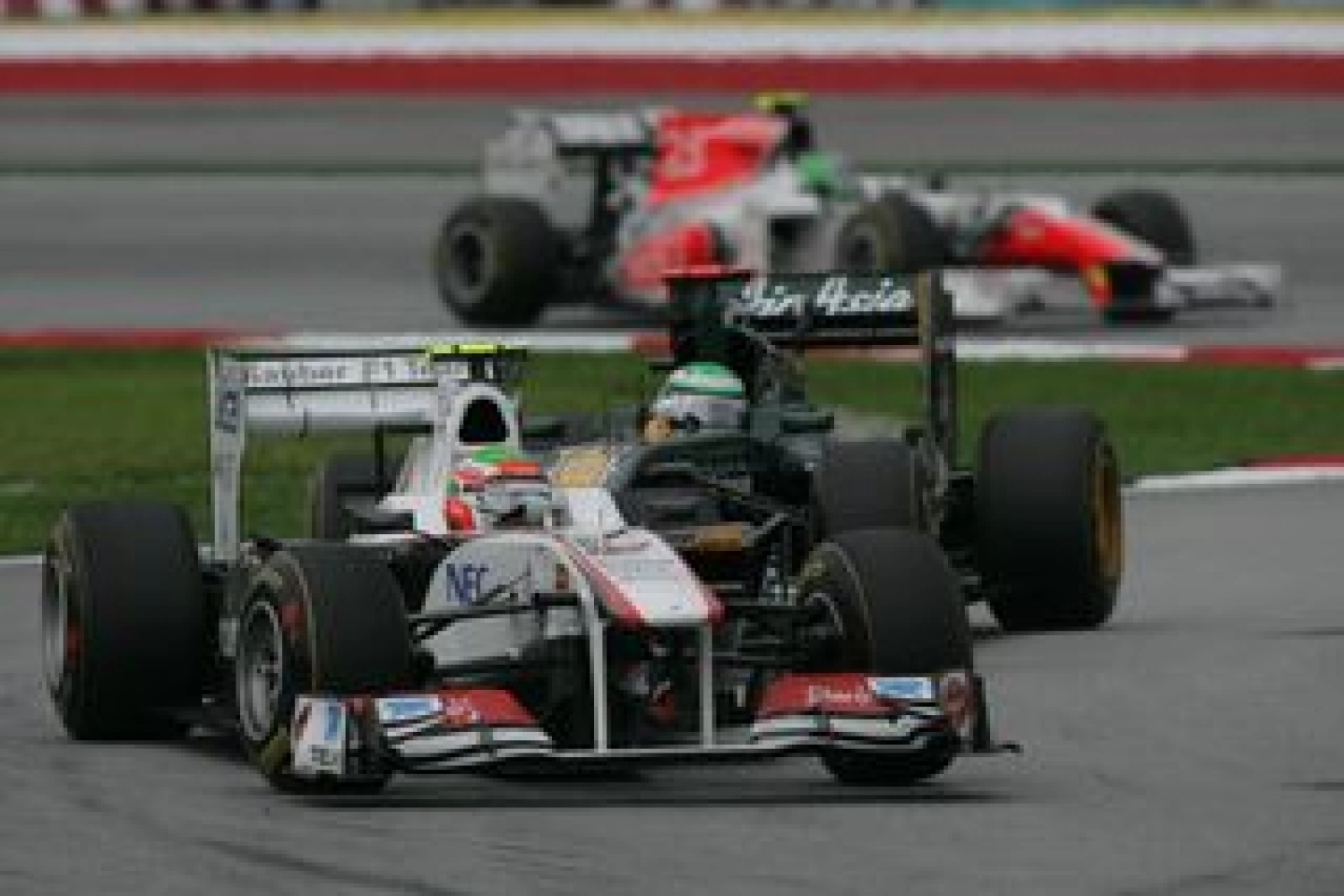 Sunday: Kobayashi scores points again, Sauber performs!