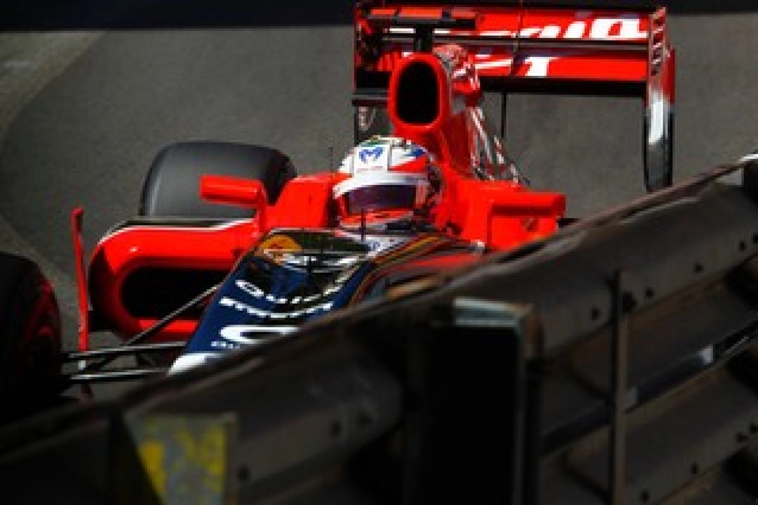 Friday: Difficult day for Timo Glock and Virgin