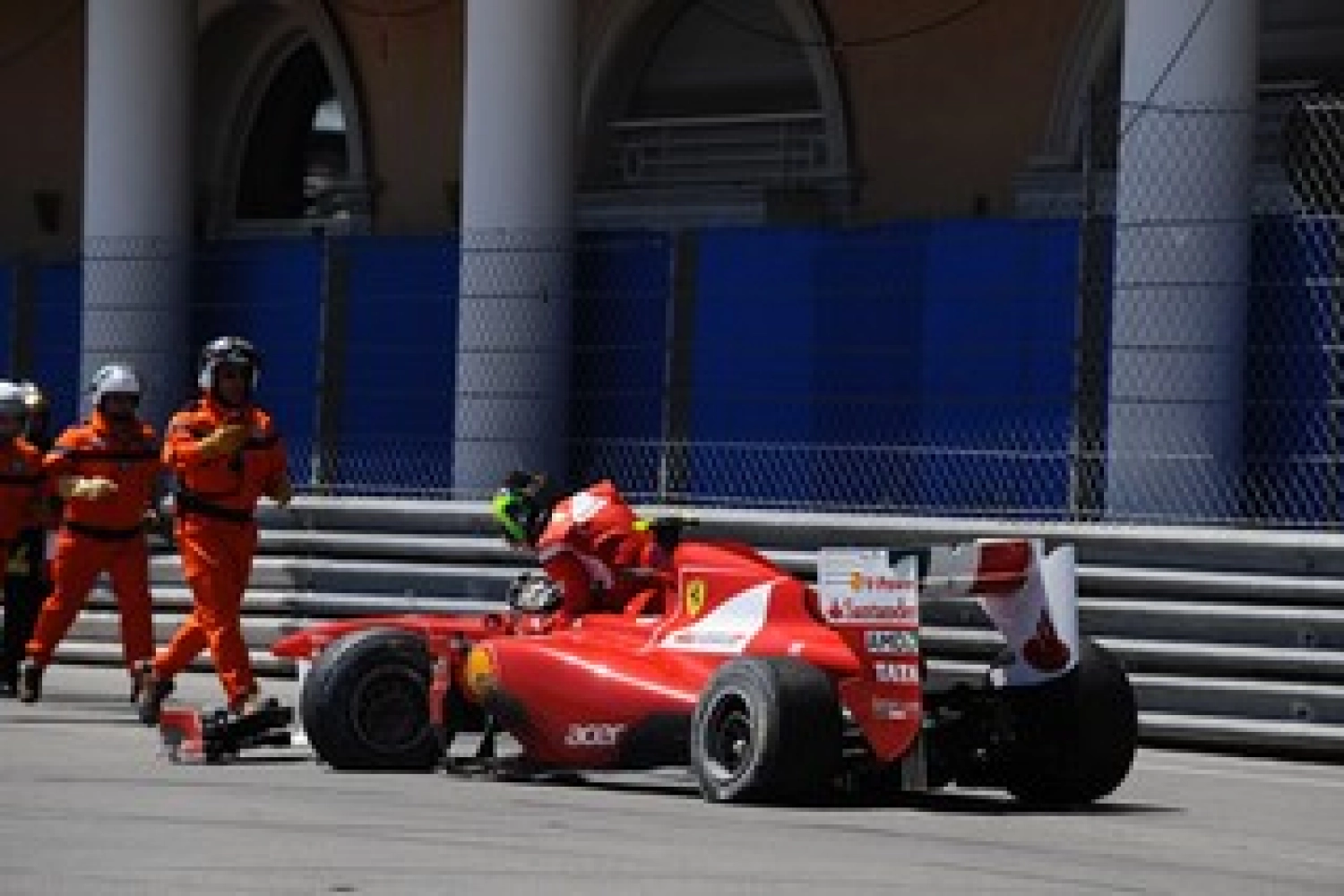 The 2012 Ferrari reportedly failed the crash test