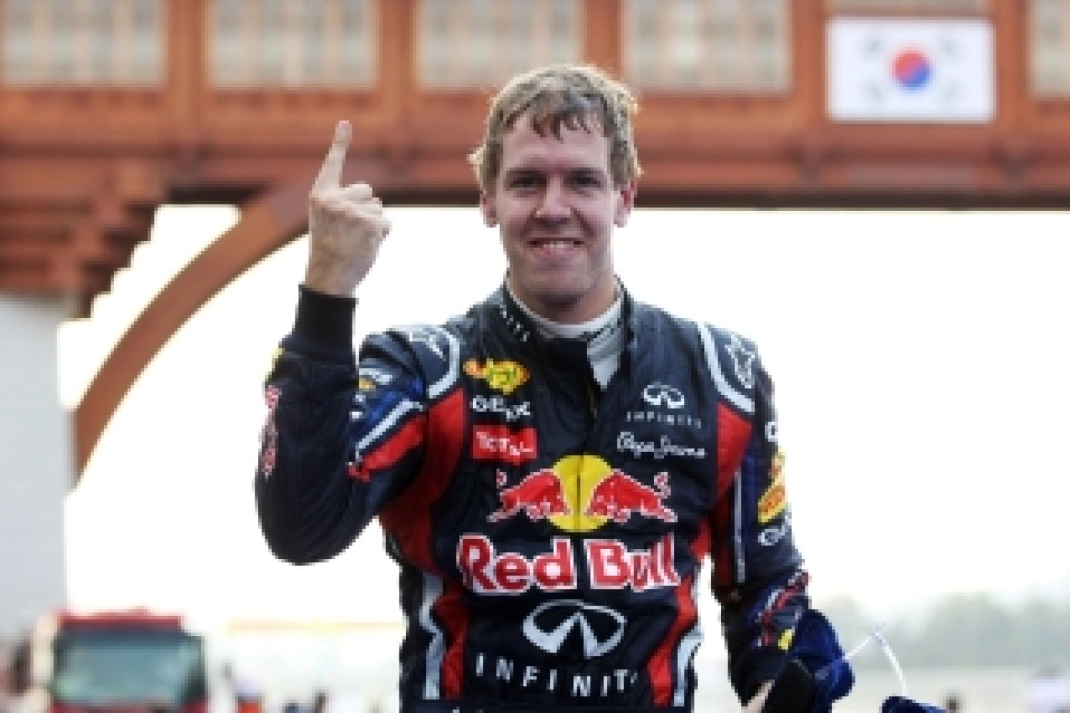 Vettel set the fastest lap to "flatter his ego"