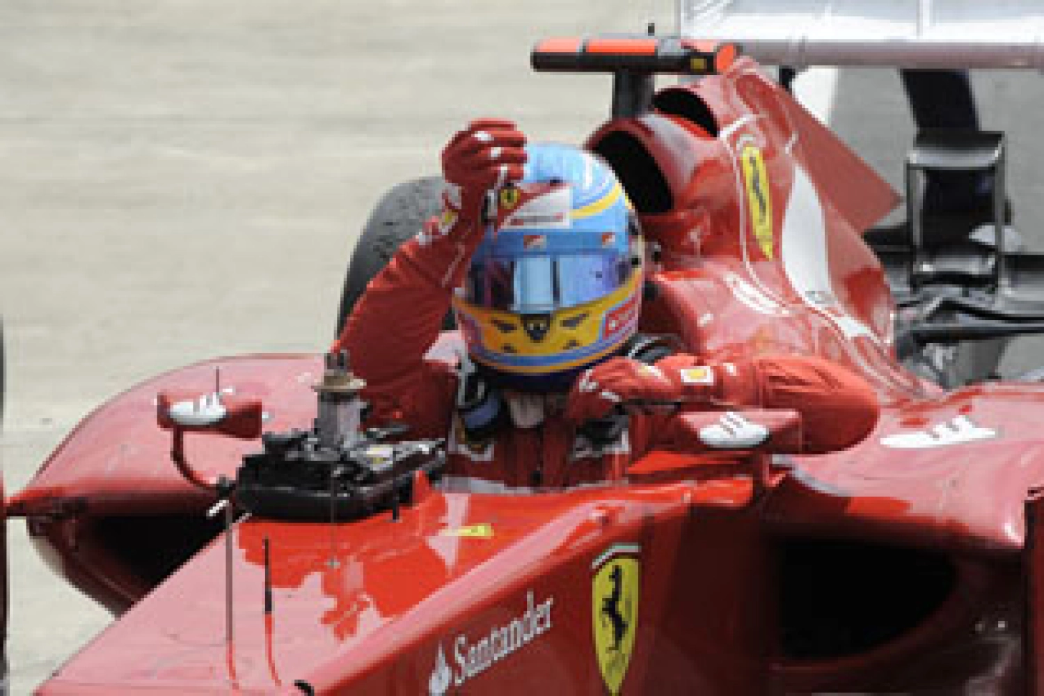 Alonso’s Defeat at Silverstone: A Strategic Error?
