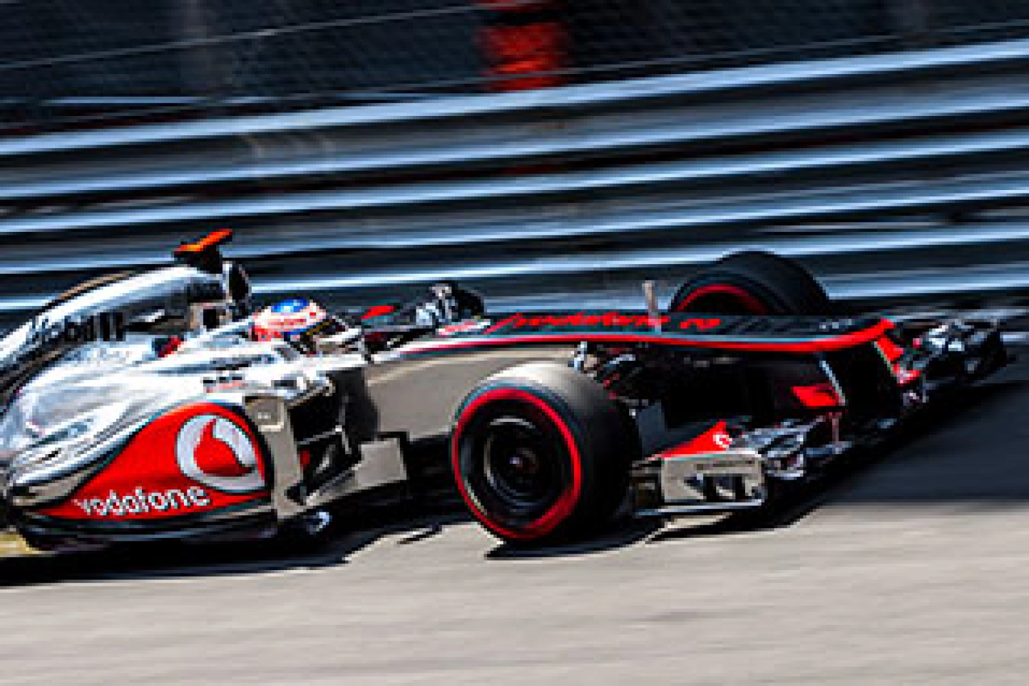 Button thought about retiring but would miss F1 too much