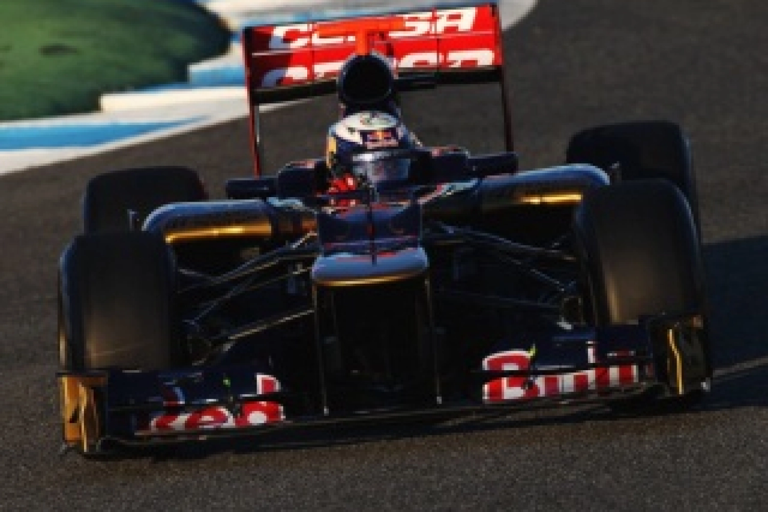 Barcelona Testing 2 – Day 2: Grosjean and Vergne at the Forefront