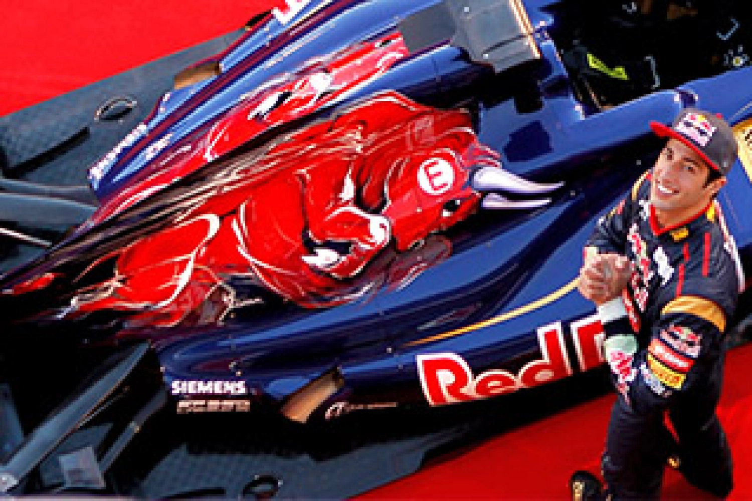 Toro Rosso targets the Renault engine for 2014
