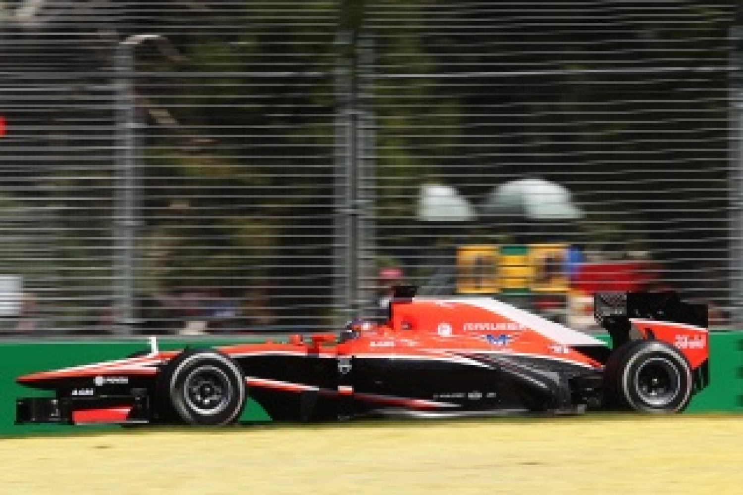 Marussia will choose between Ferrari and Mercedes for its V6 in 2014