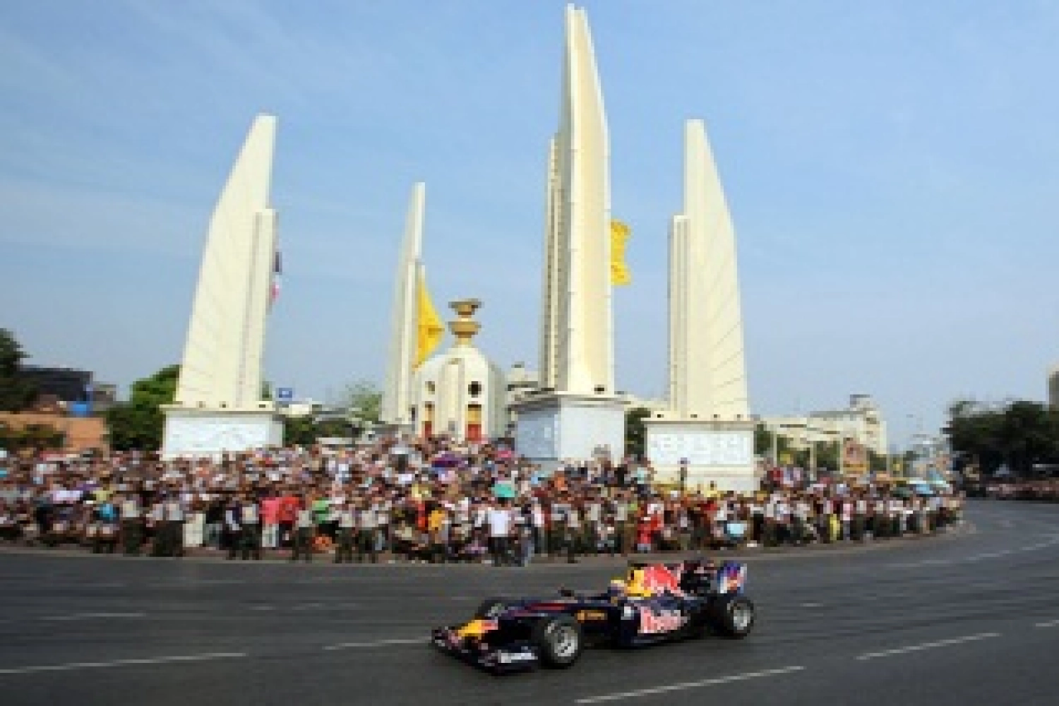Thailand would like to host a Formula 1 Grand Prix as early as 2014