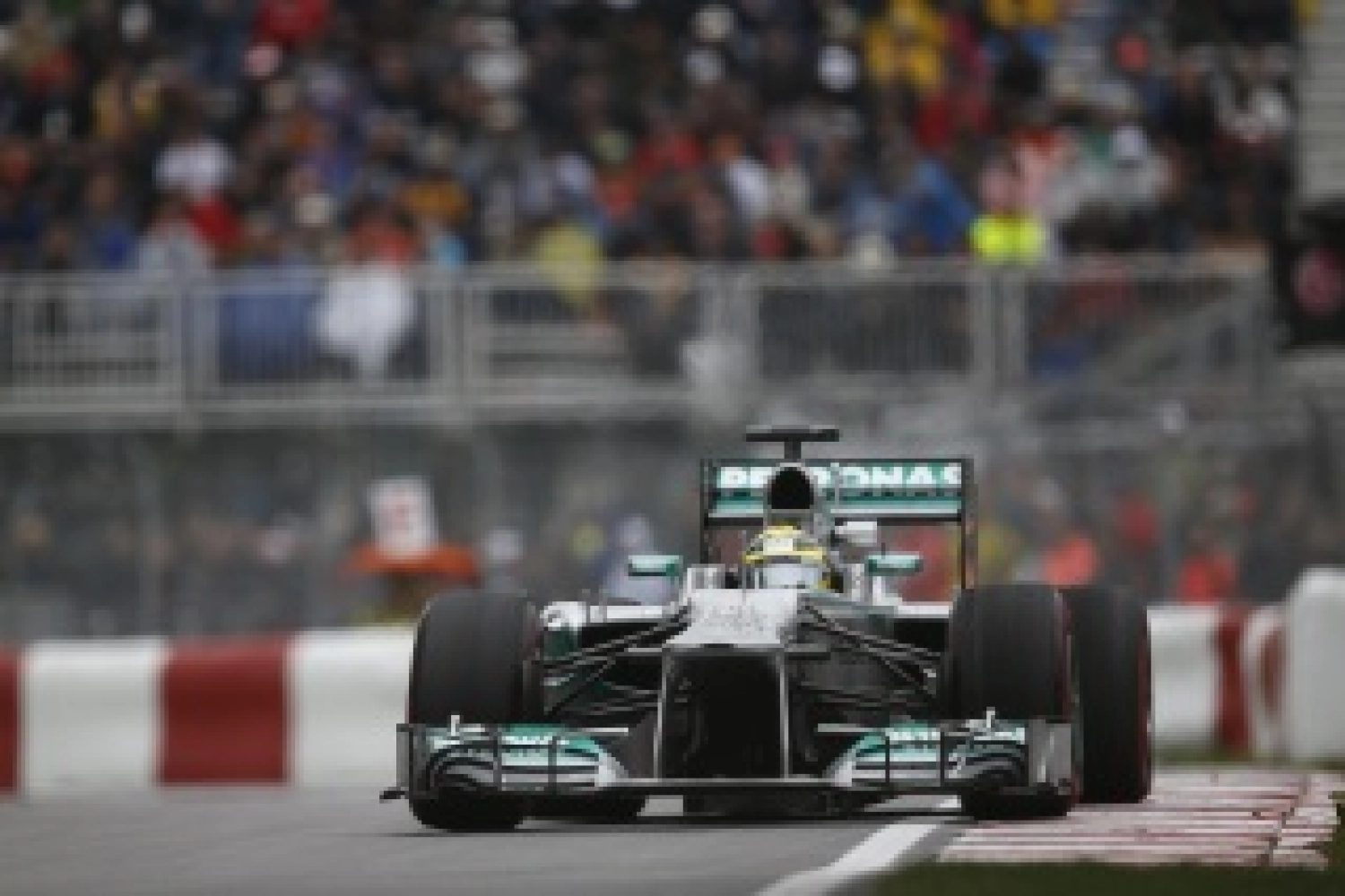 Friday: Mercedes hopes to compete with Red Bull
