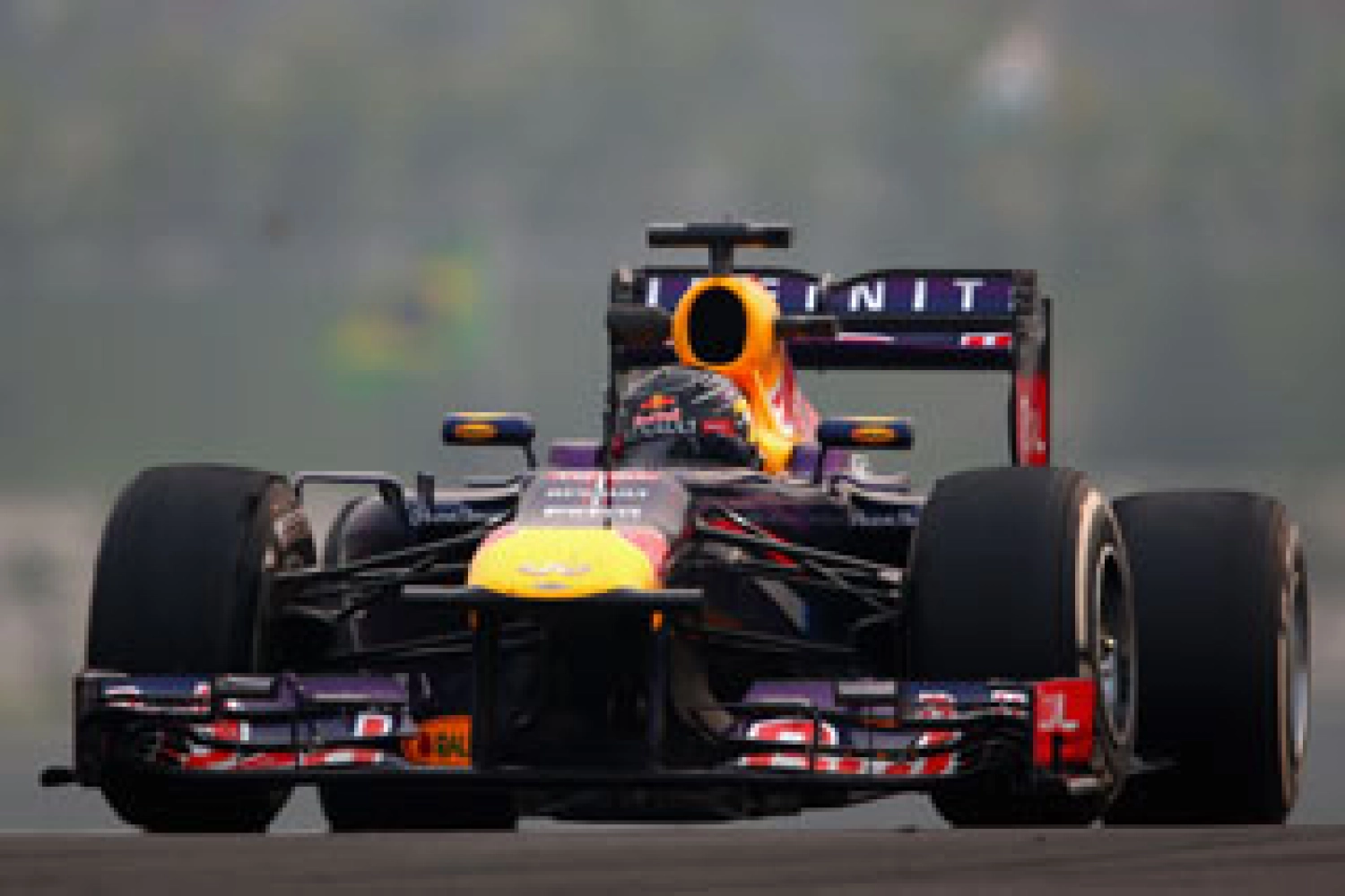 India – Qualification: Vettel demolishes the competition!