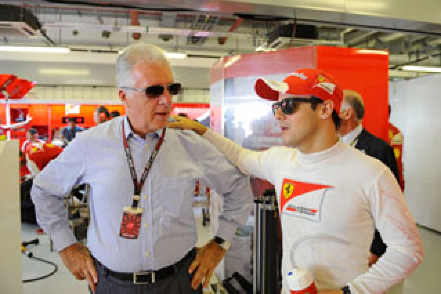Saturday: Massa shifts into high gear at Ferrari