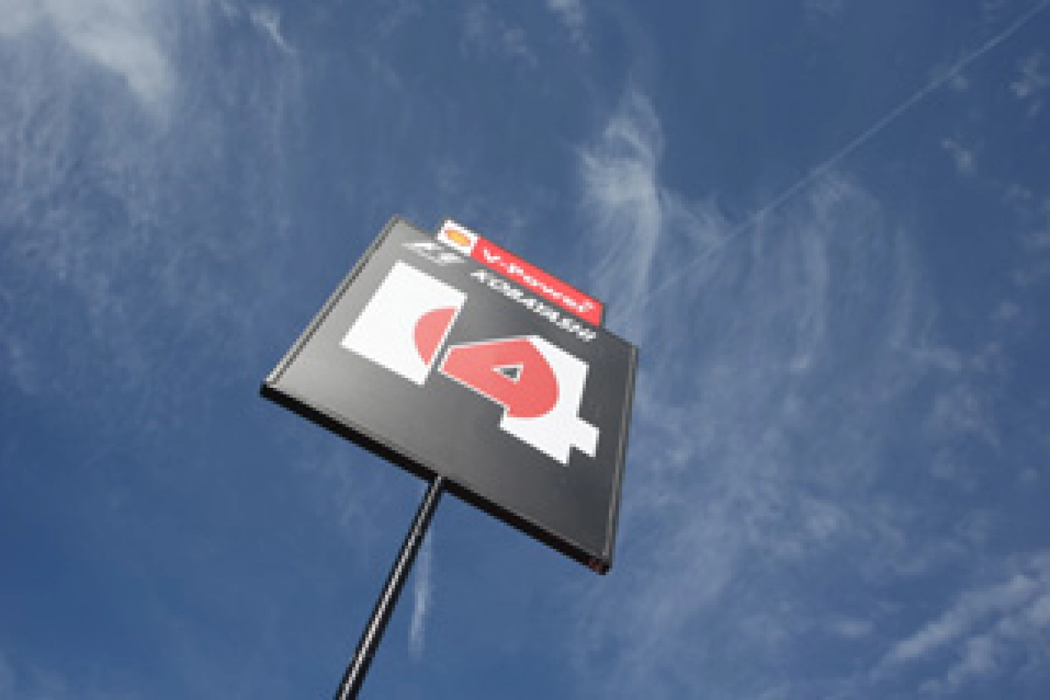 Kobayashi wants to make Sauber shine in front of his fans