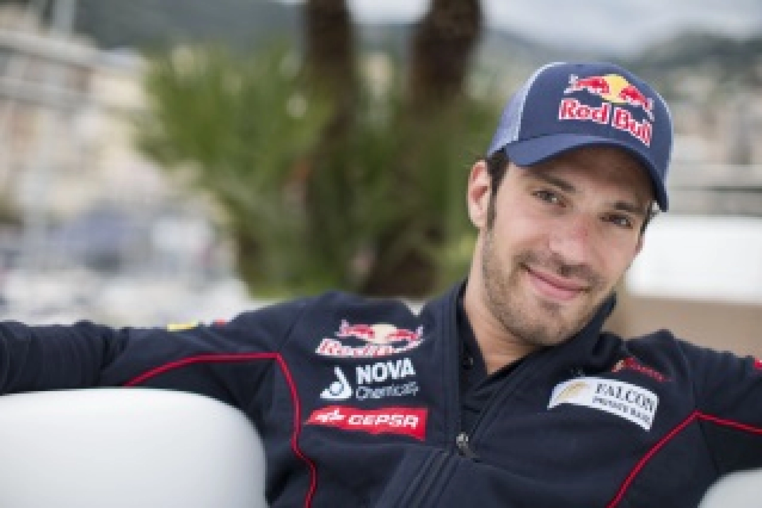 Sunday: Vergne brings good points to Toro Rosso