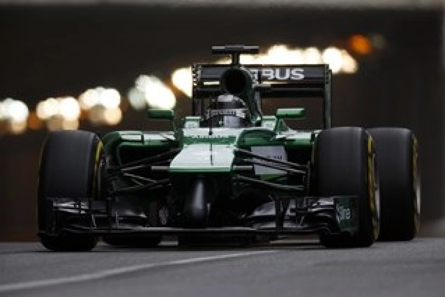 Friday: Caterham F1, Kobayashi’s Good Feeling in Singapore