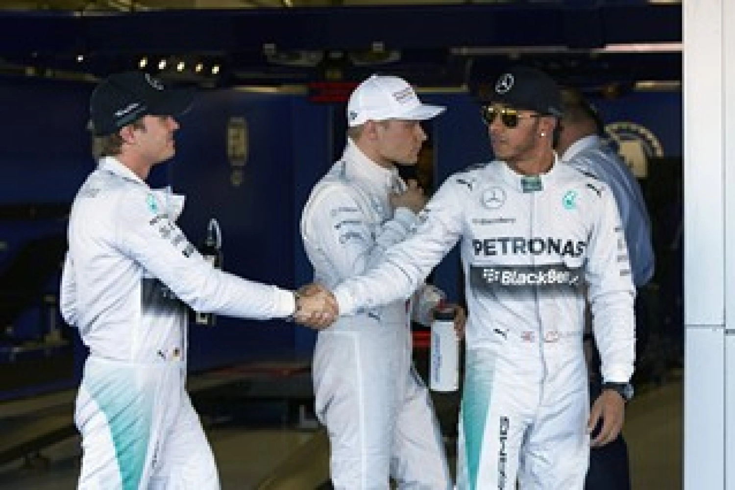 Saturday: Hamilton on pole, Rosberg completes the Mercedes AMG F1 double