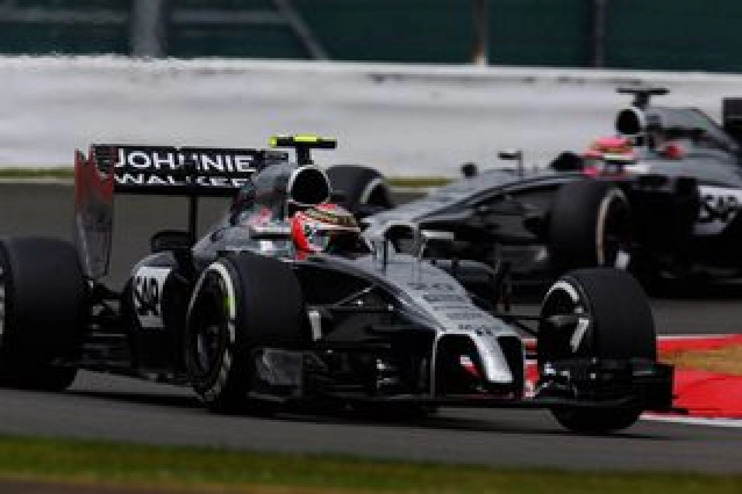 United States GP: Severe tire degradation frustrates Button and McLaren F1