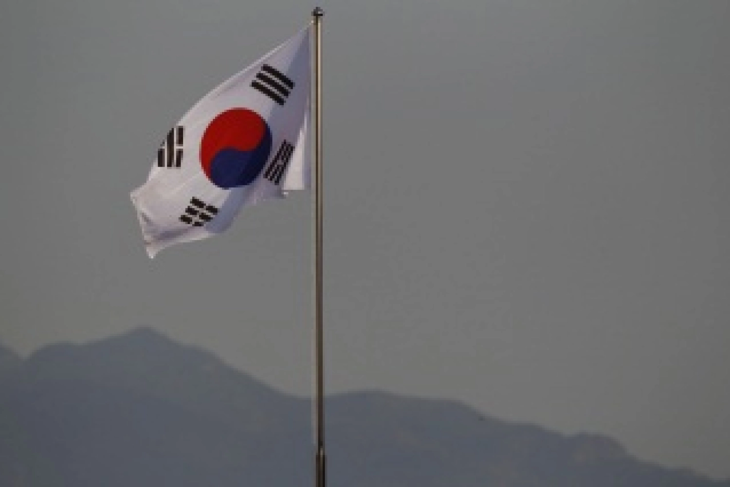 Official: The South Korean GP is removed from the 2015 calendar