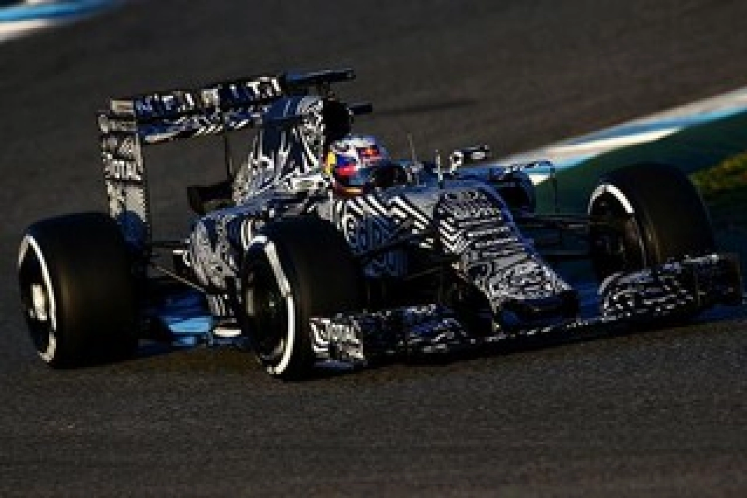 Barcelona Tests I – Day 2 (morning): Ricciardo Edges Out Räikkönen by a Narrow Margin