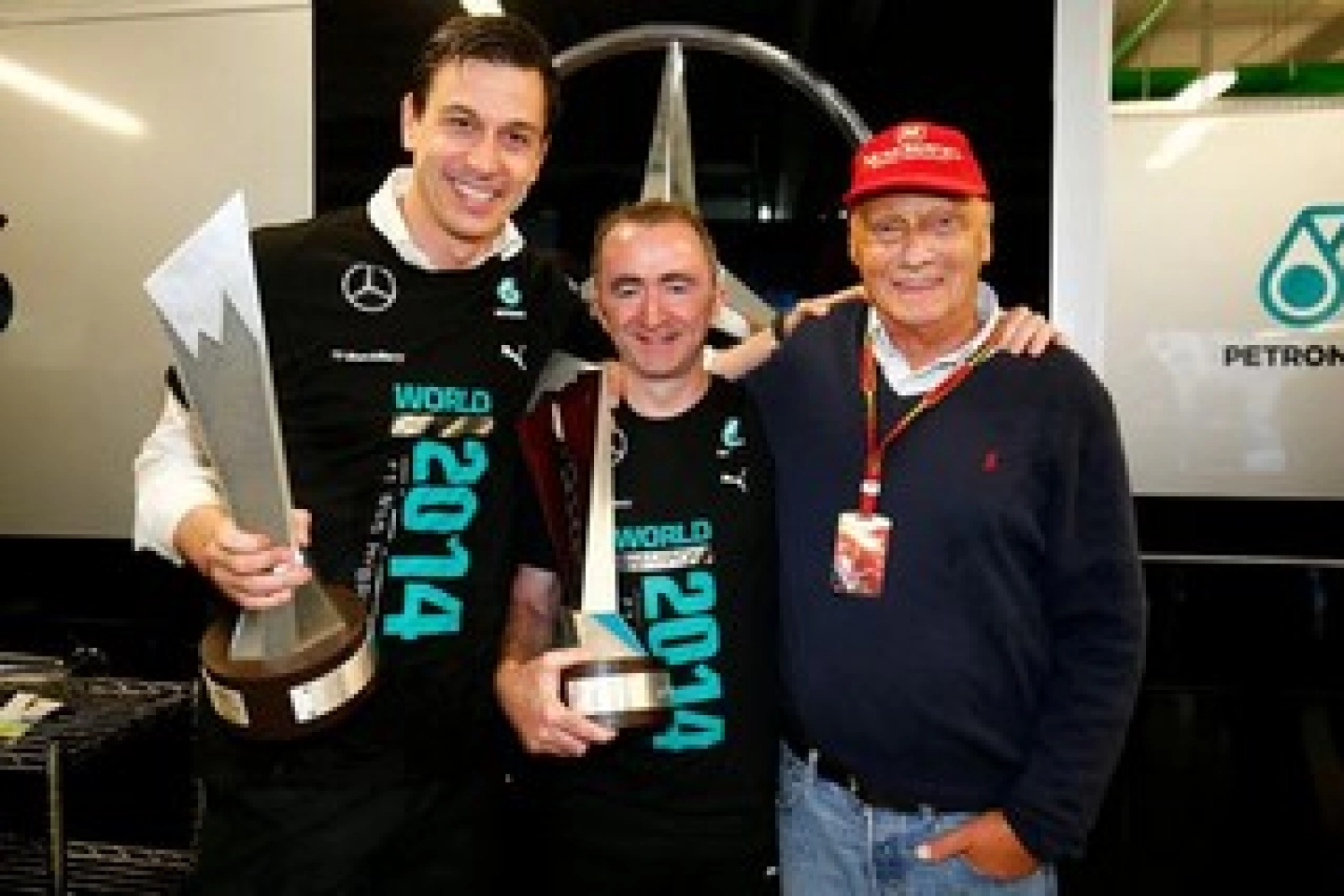 Paddy Lowe: « Mercedes takes nothing for granted »