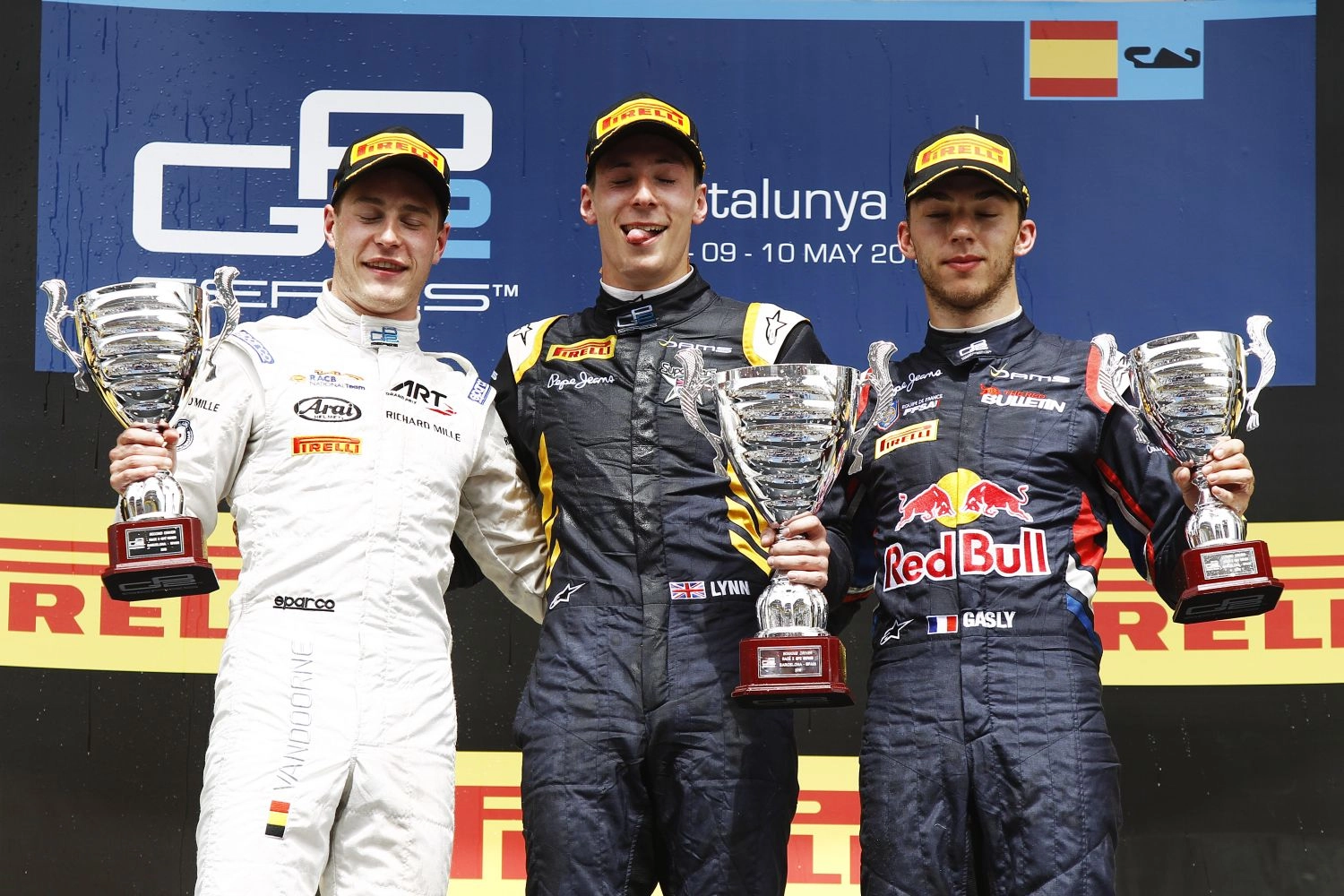 Spain – Race 2: First victory for Briton Alex Lynn