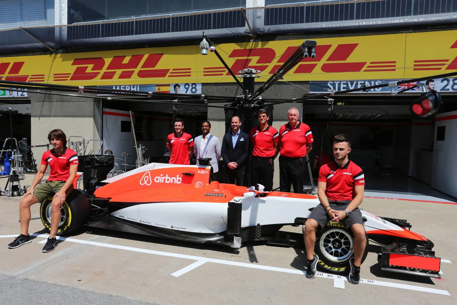 Airbnb becomes a sponsor of Manor