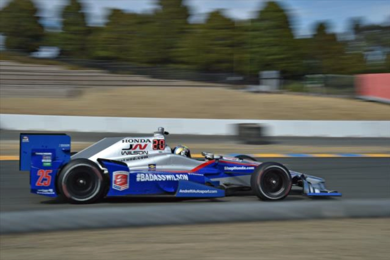 Sonoma – Qualifications: Power as at home / Tributes to Wilson