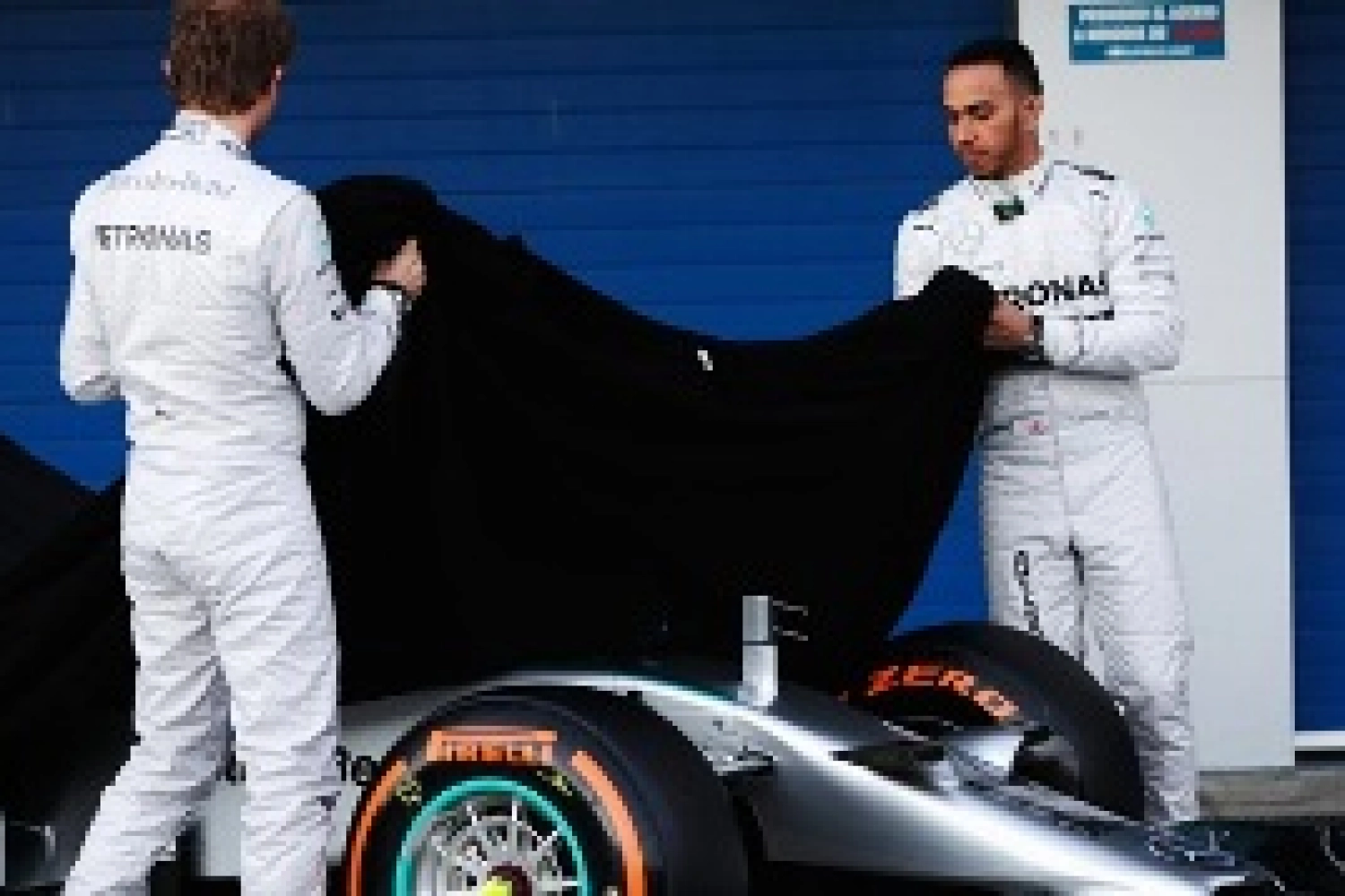 The first presentation dates for the 2016 F1 cars are known