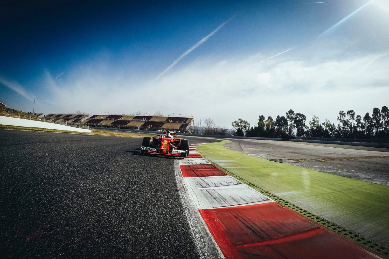 Pre-Season Testing Barcelona – Day 1: Vettel the Fastest, Hamilton Unstoppable
