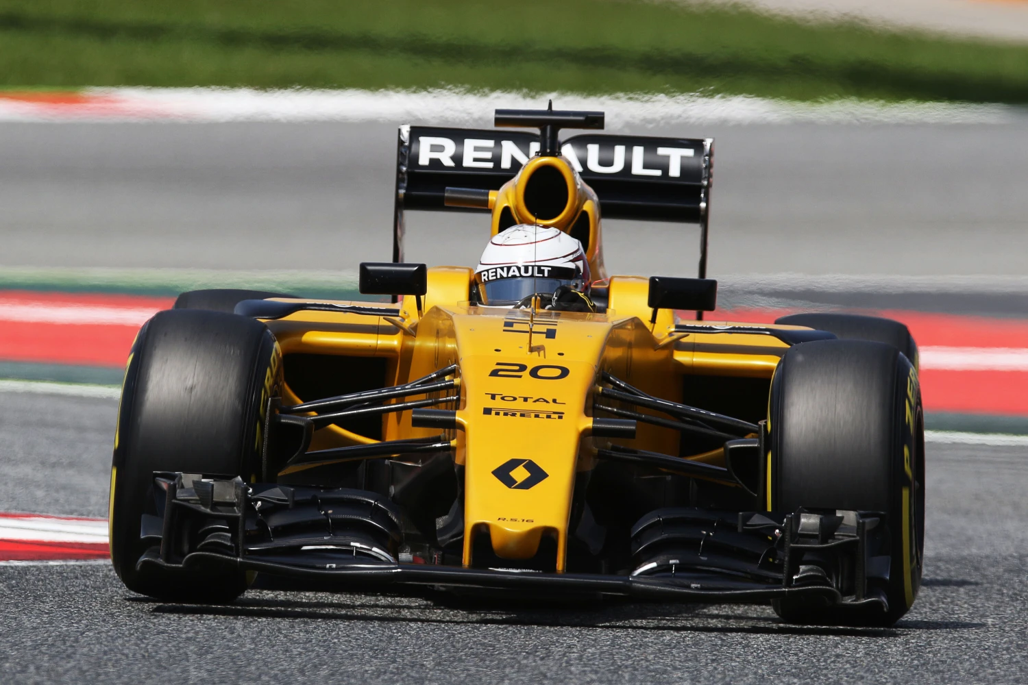 No points this time for the Renault Sport F1 Team