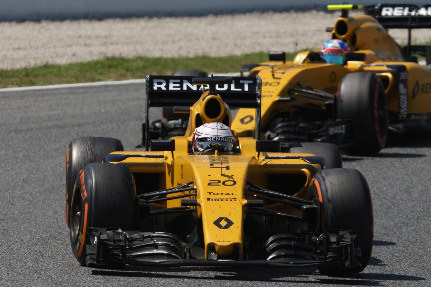 Renault: Better results in Austria but no points yet