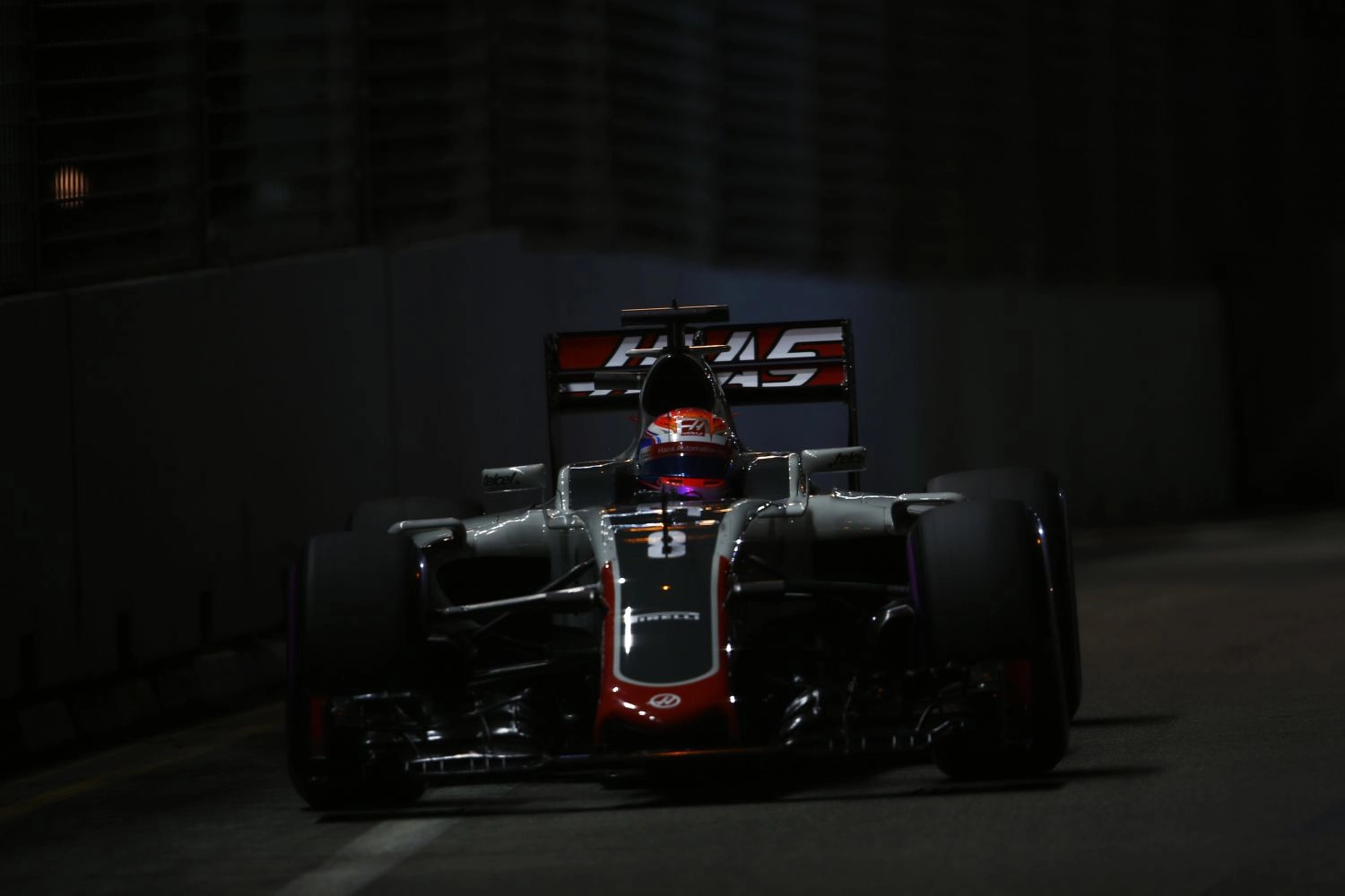 Another accident for Romain Grosjean on the streets of Singapore
