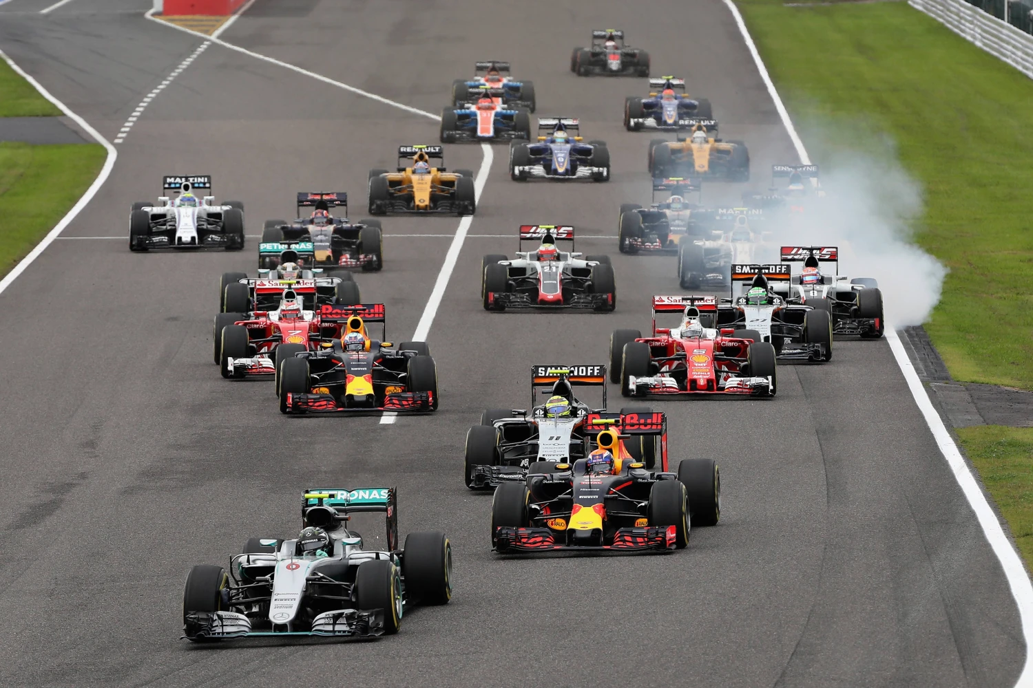 FIA officializes 20-race calendar