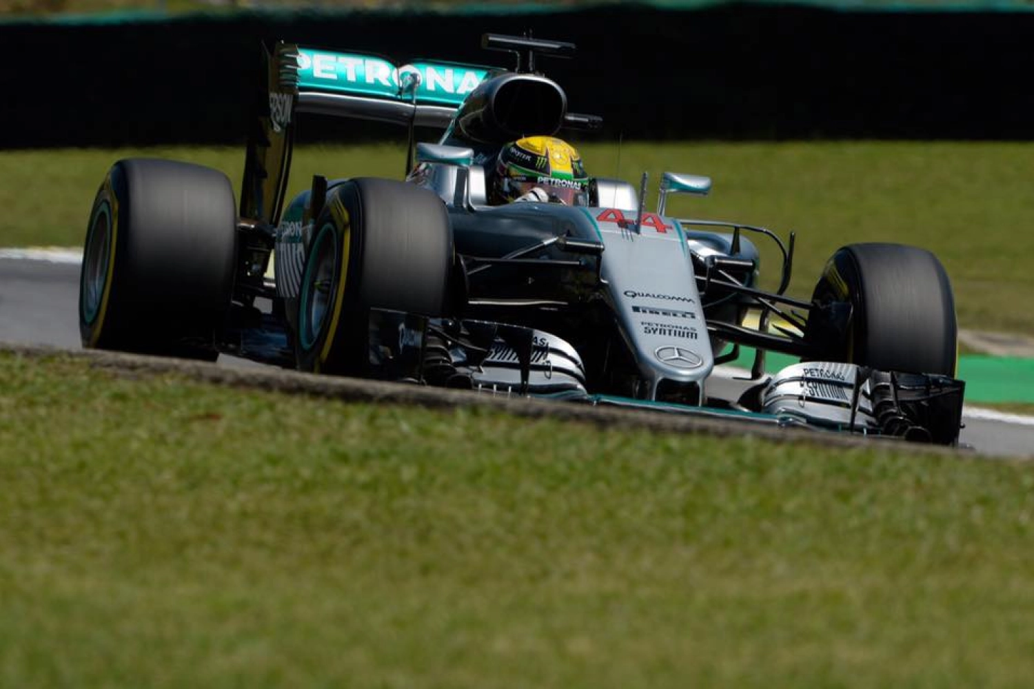 Brazil – Race: Epic scenario, Hamilton still in contention!