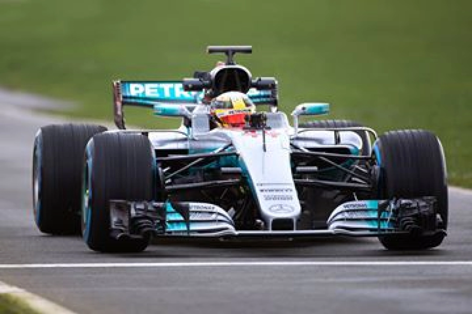A highly accomplished W08 for Hamilton, measured ambition for Wolff