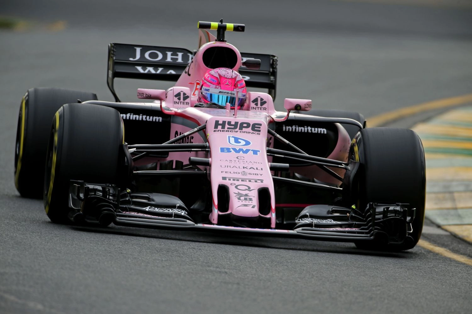 Brake problems for Esteban Ocon on his Australian debut