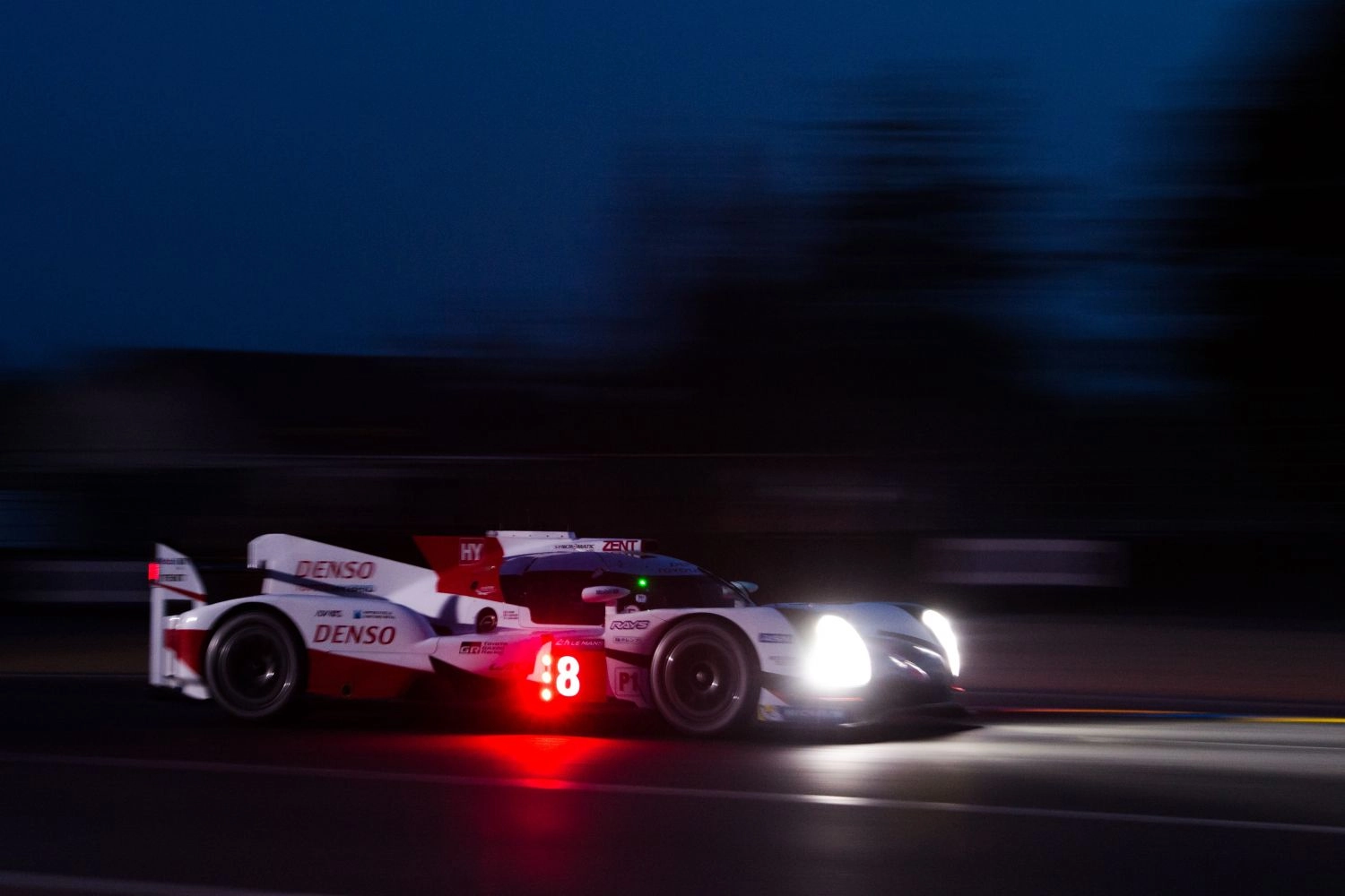 Toyota maintains its commitment to Le Mans