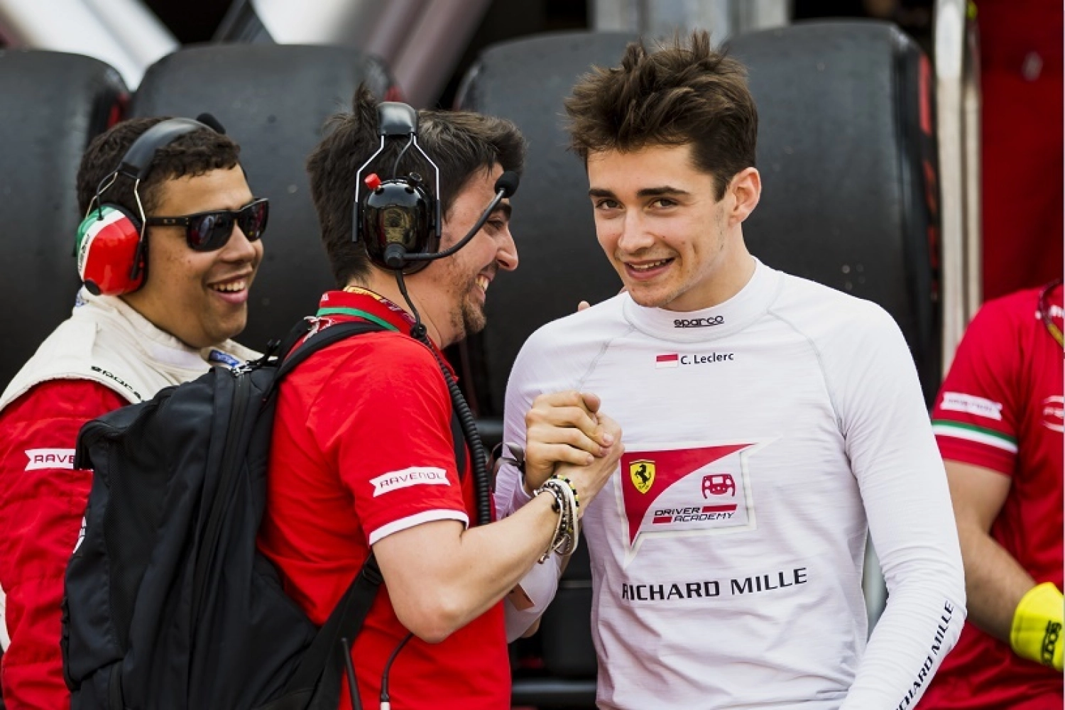 Monaco – Qualifications: Charles Leclerc at home