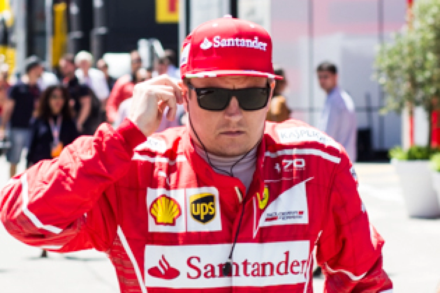 Kimi Räikkönen confirmed by Ferrari for 2018