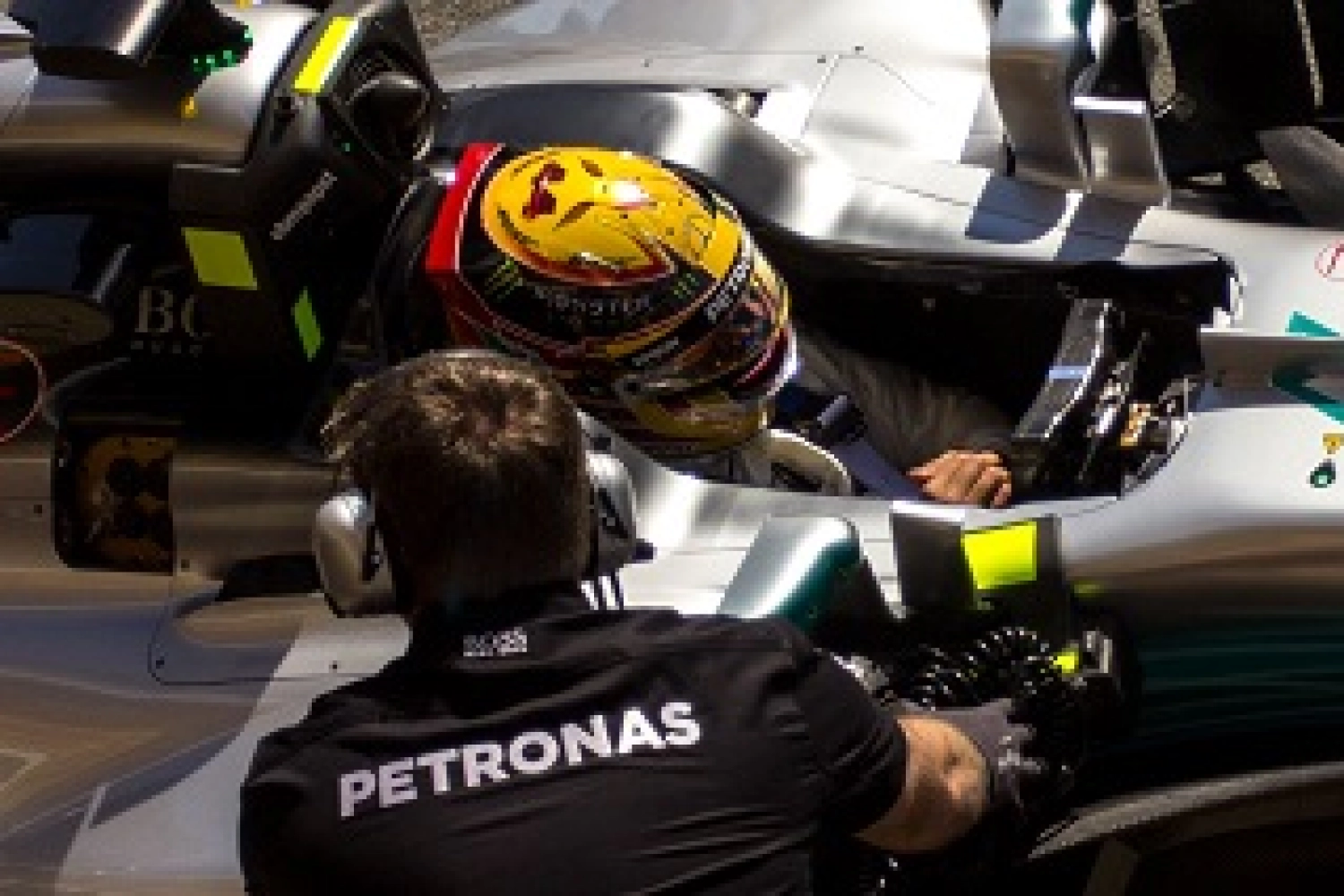 Spain – Free Practice 1: Hamilton one second ahead of the Ferraris, Alonso on his heels again!