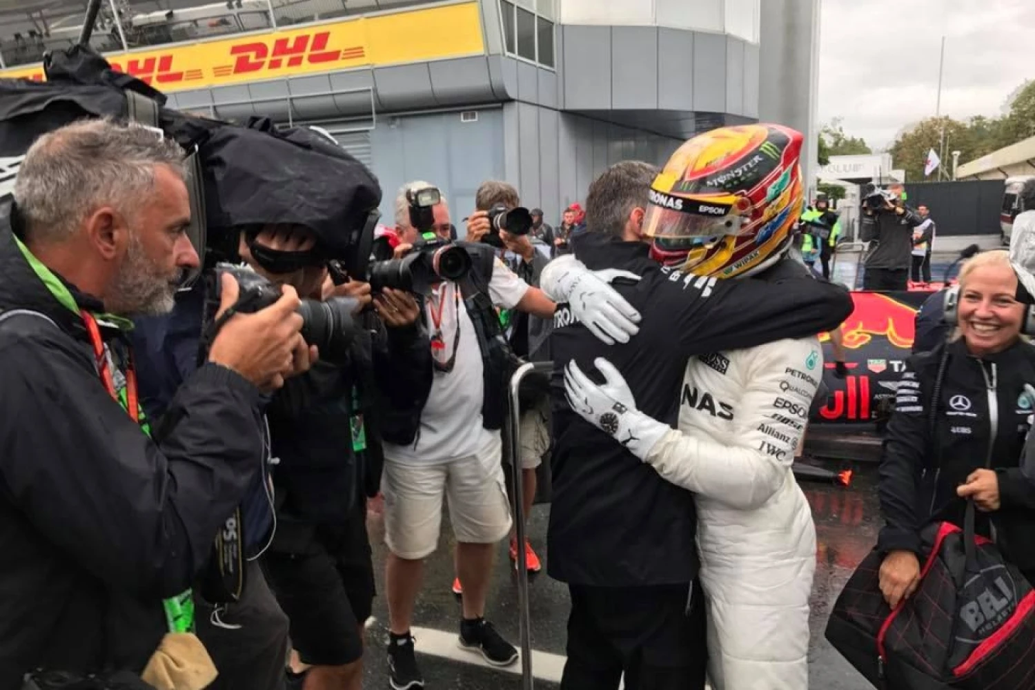 Italy – Qualifications: History was kept waiting for a record-breaking Hamilton!