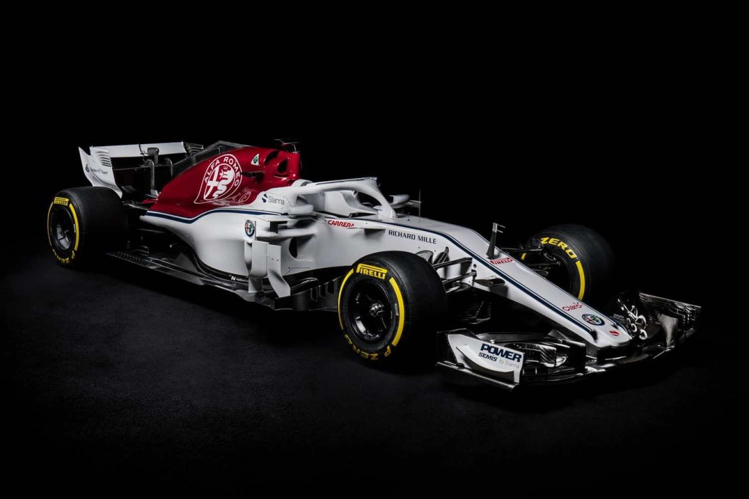 Official: Alfa Romeo Sauber presents its C37