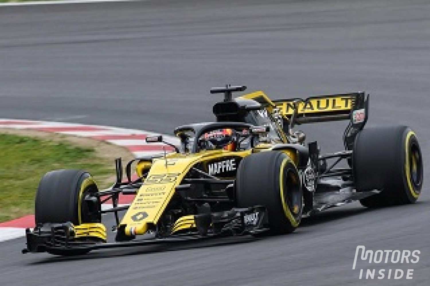 Carlos Sainz does not have full confidence in his Renault