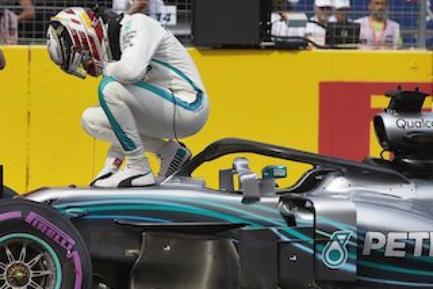 France – Race: A dominant Hamilton retakes the championship lead from a clumsy Vettel