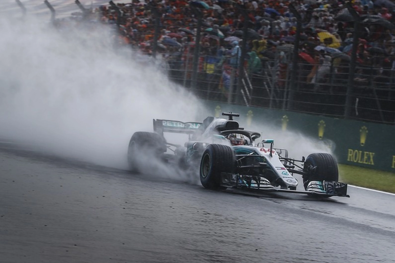 Hungary – Qualifying: Hamilton takes pole between the raindrops ahead of Bottas